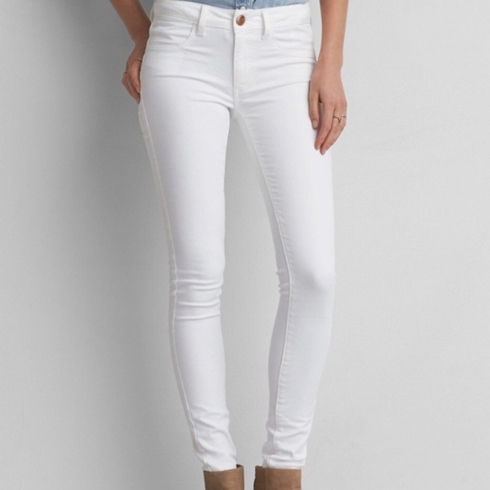 White AE jeans